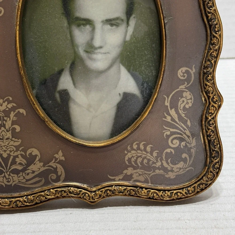 Vtg Antique Double Frame Picture Brown Gold Photo Ornate Young Woman Man Baroque